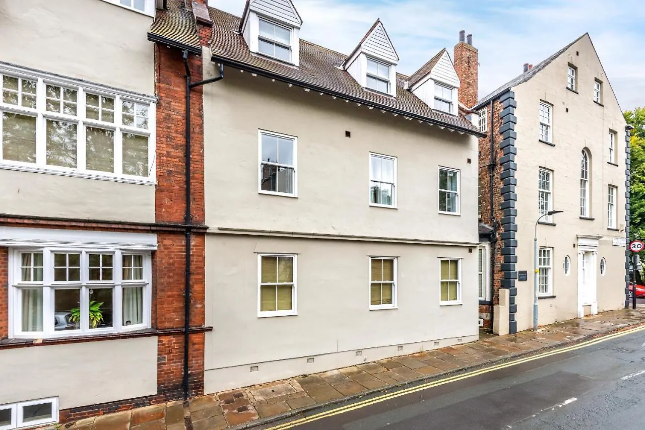 Stylish Modern Flat With Parking - Pass The Keys Apartamento York